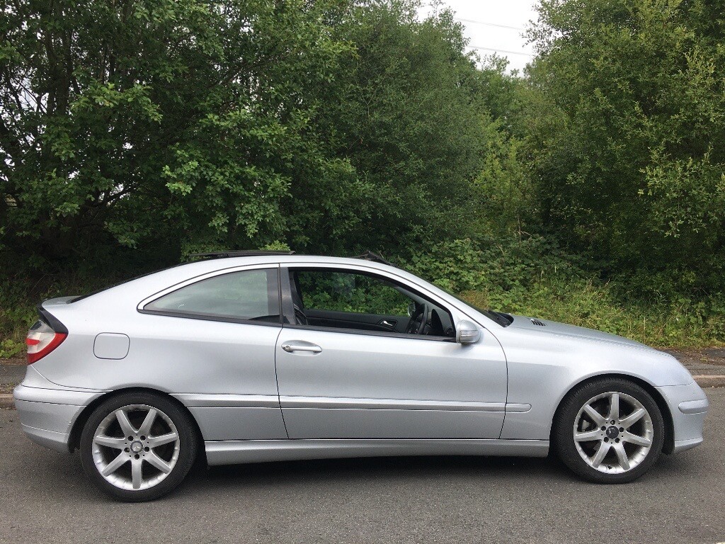 MERCEDES C220 2.1 CDI AUTOMATIC LEATHER PANORAMIC SUNROOF MOT MAY 19TH