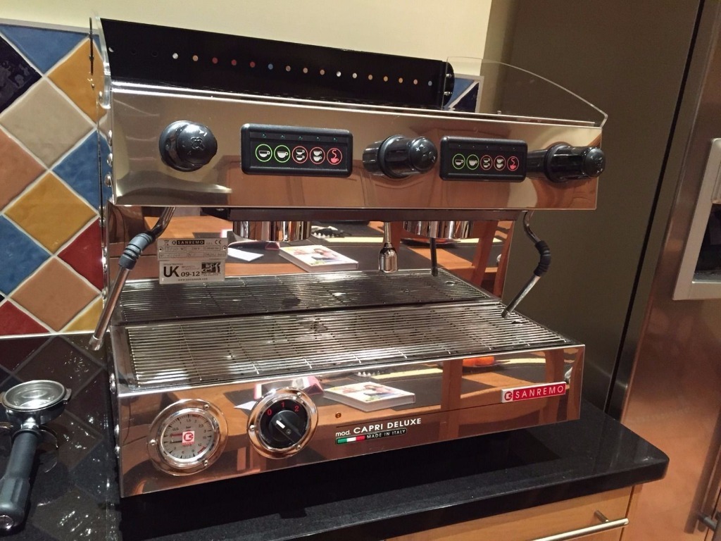 San Remo Coffee Machine / 2018 San Remo Café Racer 2 Group Espresso