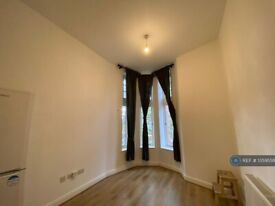 image for 2 bedroom flat in Amesbury Avenue, London, SW2 (2 bed) (#1359556)