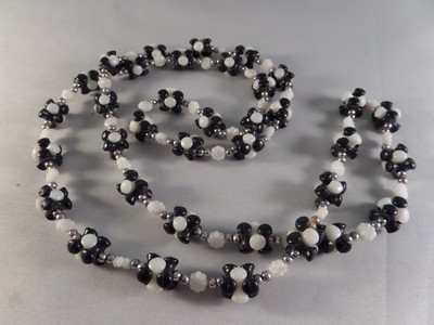 Vintage Black and White Plastic  Necklace M1