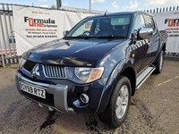 2010 Mitsubishi L200 2.5 DI-D Warrior Double Cab Pickup 4WD 4dr PICK UP Diesel M