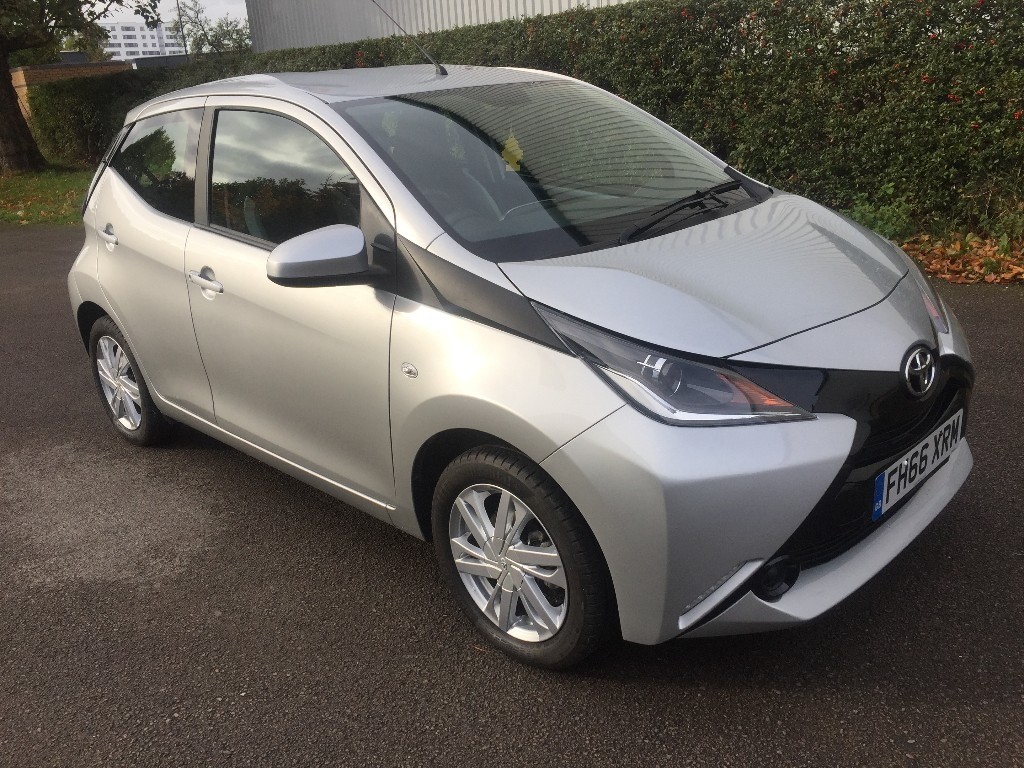 Toyota Aygo 2017 1.0 VVTixplay 5dr **Low Mileage in North West