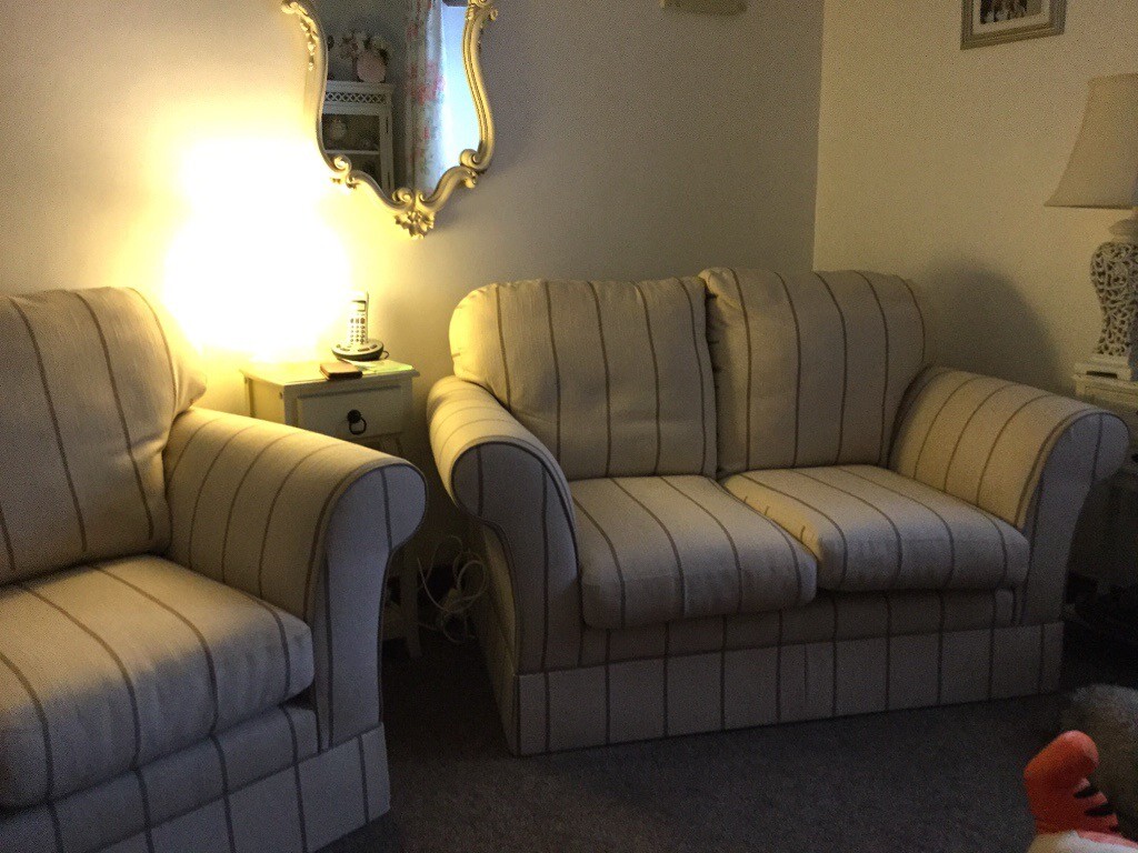Two 2 seater sofas in excellent condition in Winterbourne, Bristol