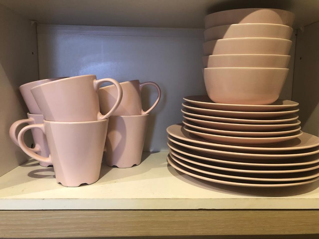 IKEA Dinera dinner set in light pink+ 6 matching cups in Marylebone