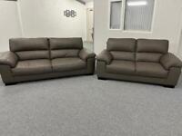 Dfs ~ Luxurious 3 & 2 ~ grey leather sofas suite 