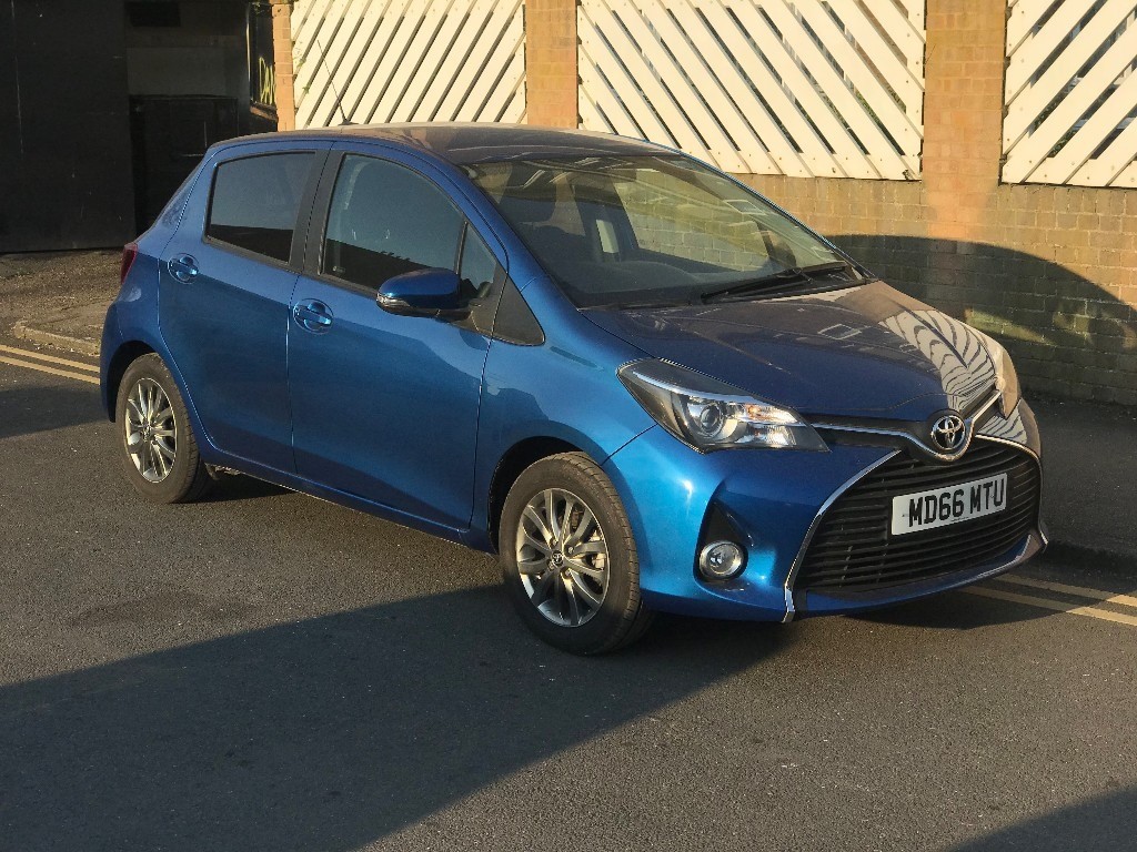 Toyota Yaris 1.3 automatic petrol 3k miles auto nearly new in Ilford, London Gumtree