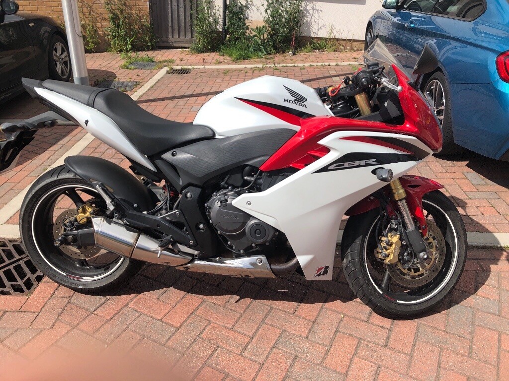 Honda cbr600f 2011