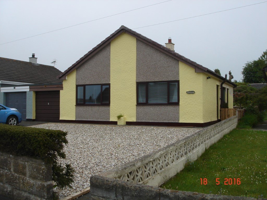 2 Bed bungalow to rent Newborough Anglesey in Llanfairpwllgwyngyll