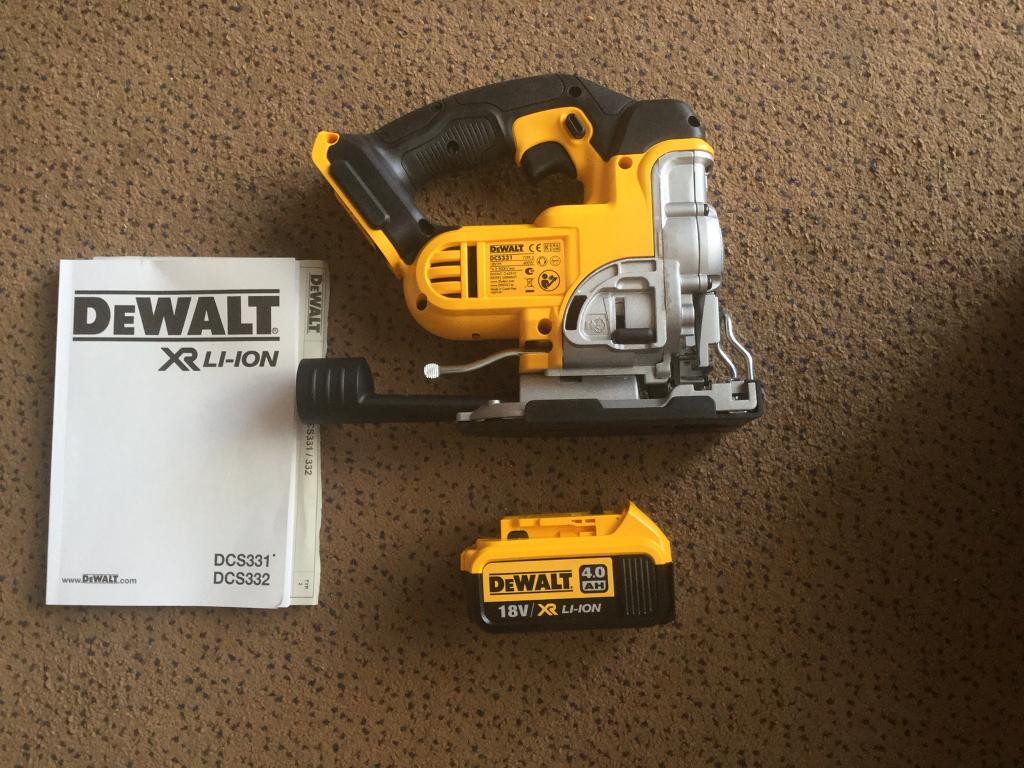 DeWalt DCS391 18v Cordless Jigsaw XR LIION in Dunstable
