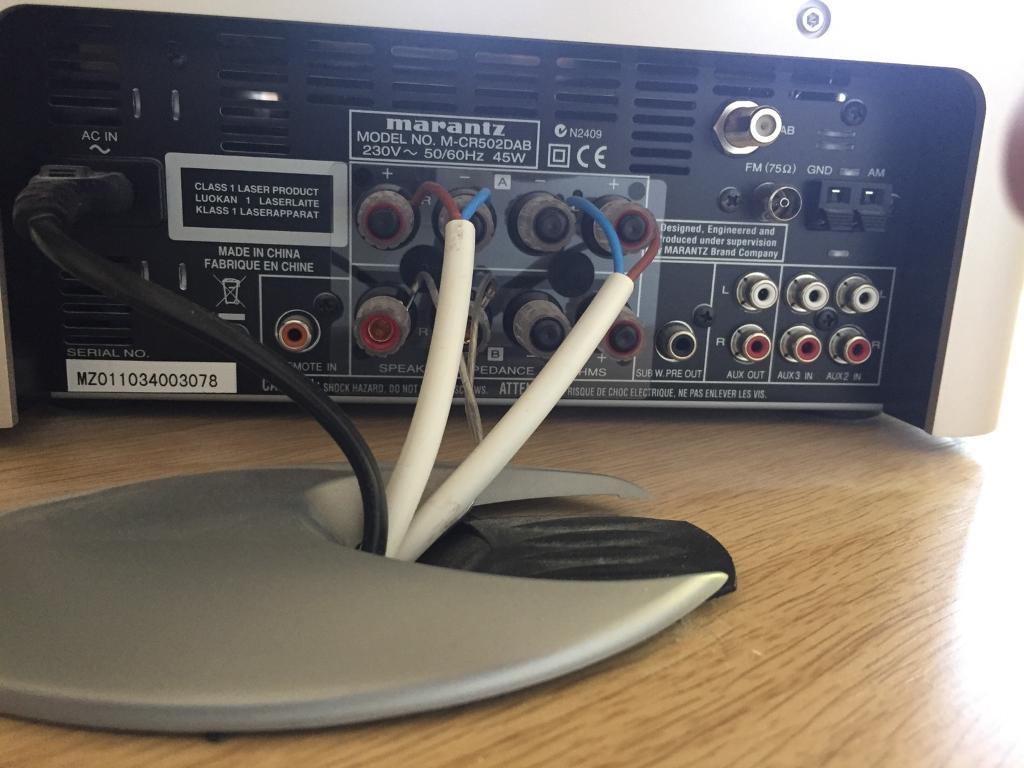 Compact all in one music player- Marantz M- CR 502