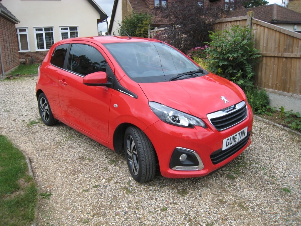 2016 Peugeot 108 1.2 puretech Allure 25450 miles in Chelmsford, Essex