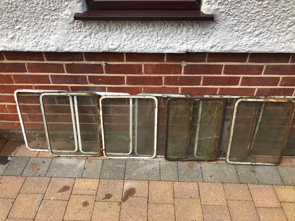 Vw splitscreen side pop out windows in Yeovil, Somerset Gumtree