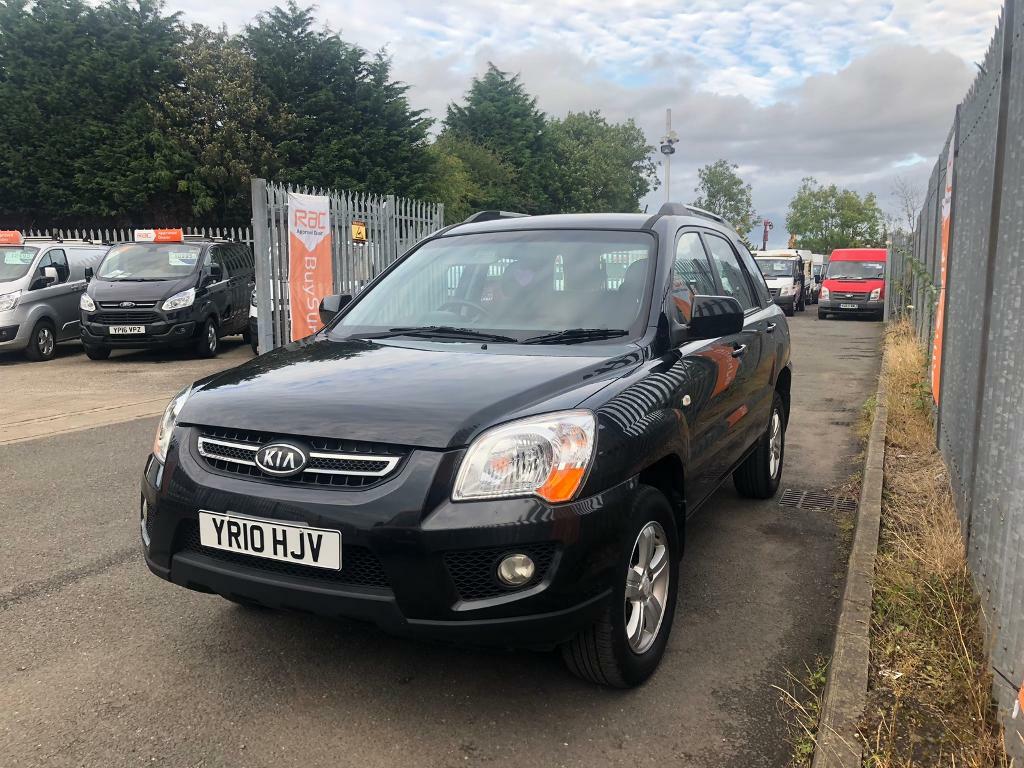 Kia sportage 2010 года