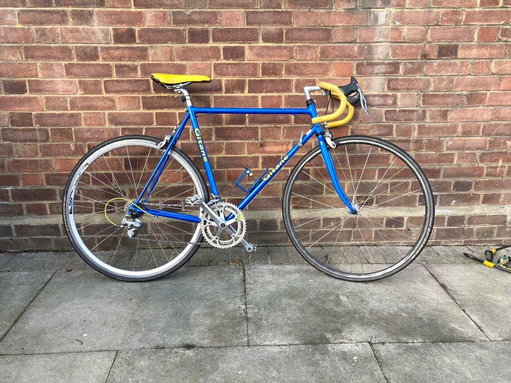 Racing road bicycle classic style blue and yellow in Islington