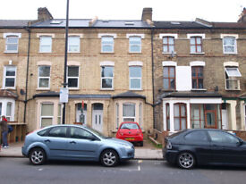 Large redevleoped 1 bedroom flat loacted on Blackstock road minutes to Arsenal