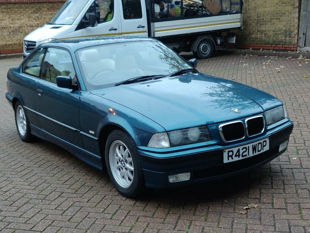 Bmw 323i coupe