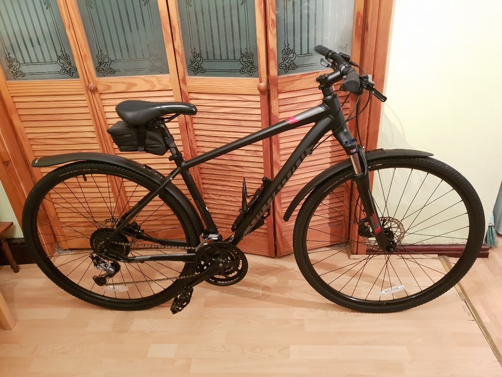 specialized crosstrail medium