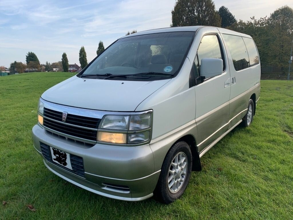 Nissan elgrand фото