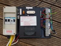 Caravan, camper or motorhome power supply and battery charger KT12