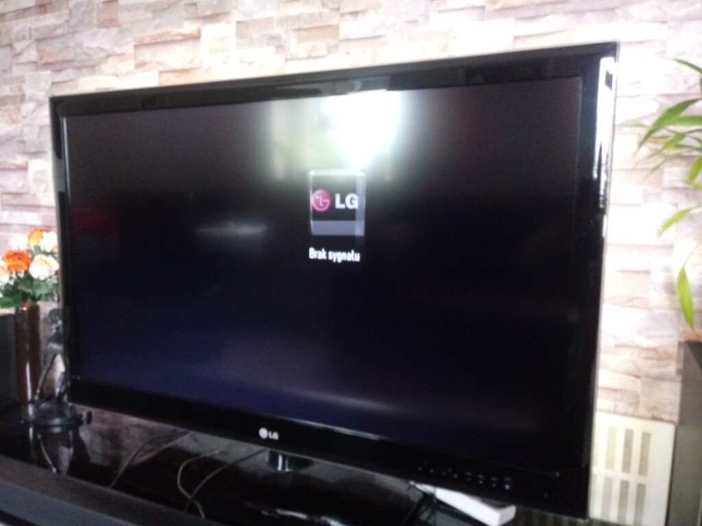 43 inch LG LCD TV | in Plymouth, Devon | Gumtree