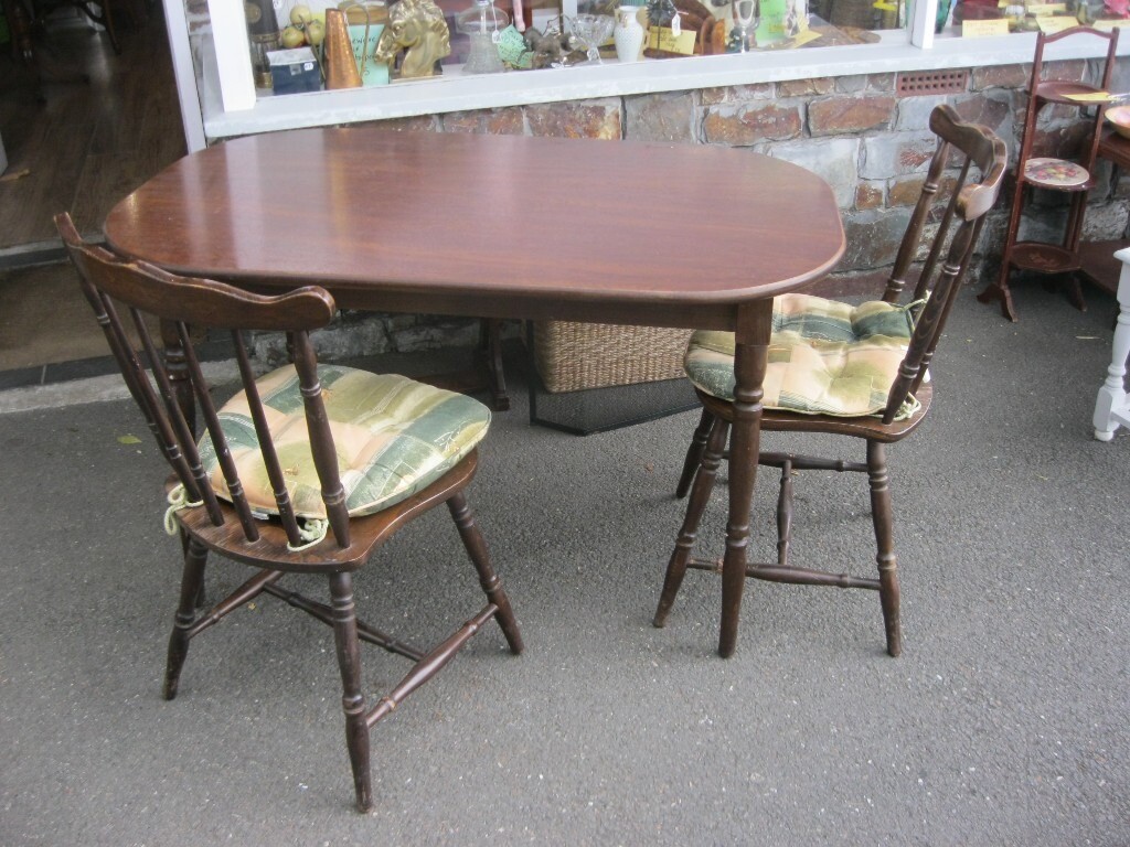 Oval Table Ornate Turned Detachable Legs With 2 Spindle Back Chairs Viewing Delivery Available In Bodmin Cornwall Gumtree