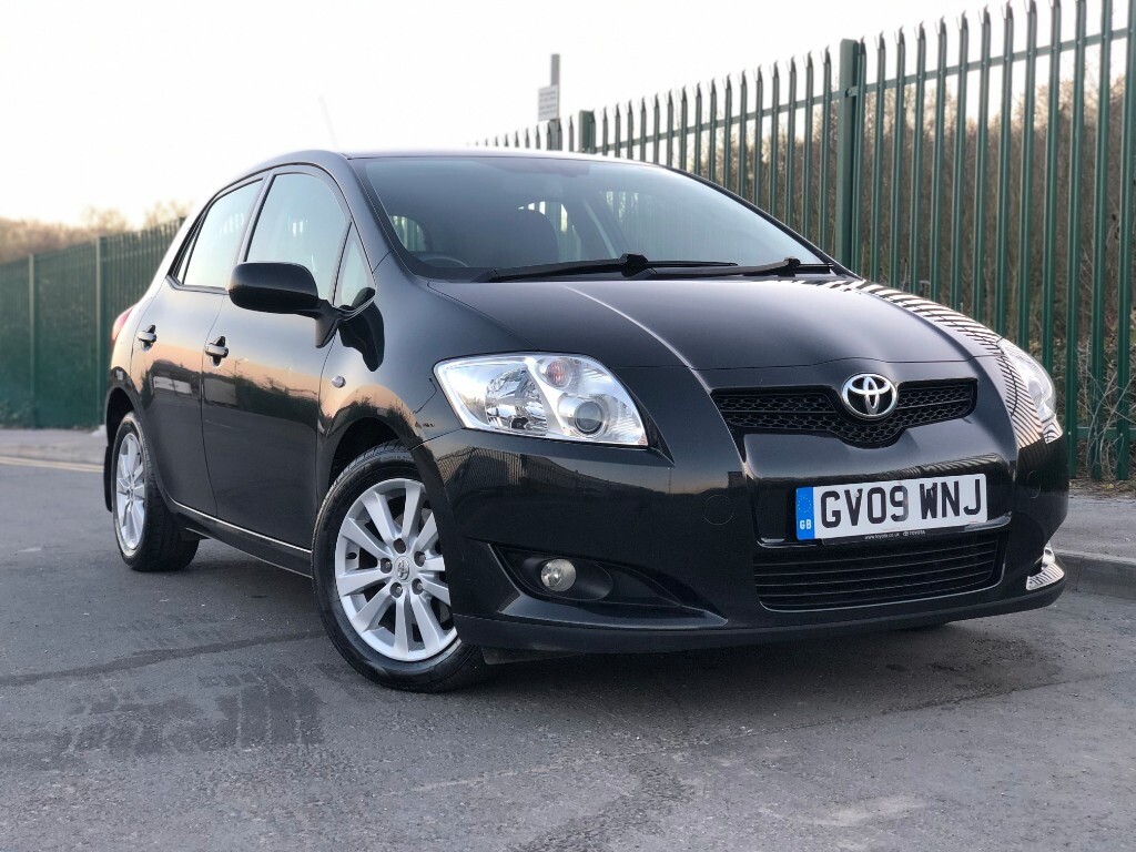 Toyota auris 2
