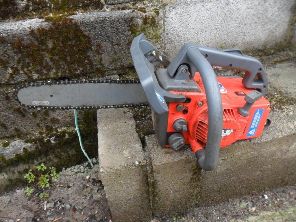 OLEO MAC 935 TOP HANDLE SAW in Totnes, Devon Gumtree