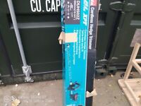 Makita DUH592z professional cordless 18v LXT hedge trimmers 