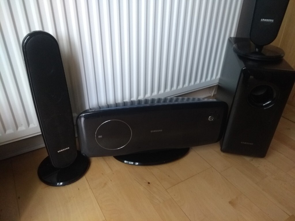 SAMSUNG HTQ100 DVD AUDIO SYSTEM in Hull, East Yorkshire Gumtree