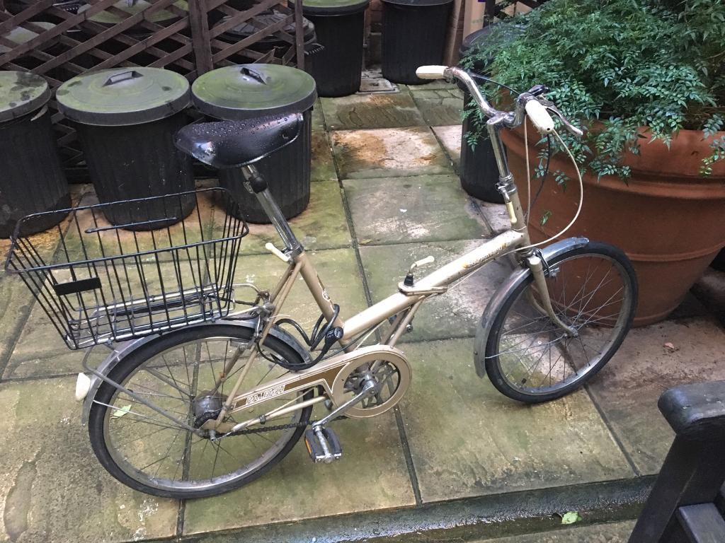 Bicycle with Basket in Victoria, London Gumtree