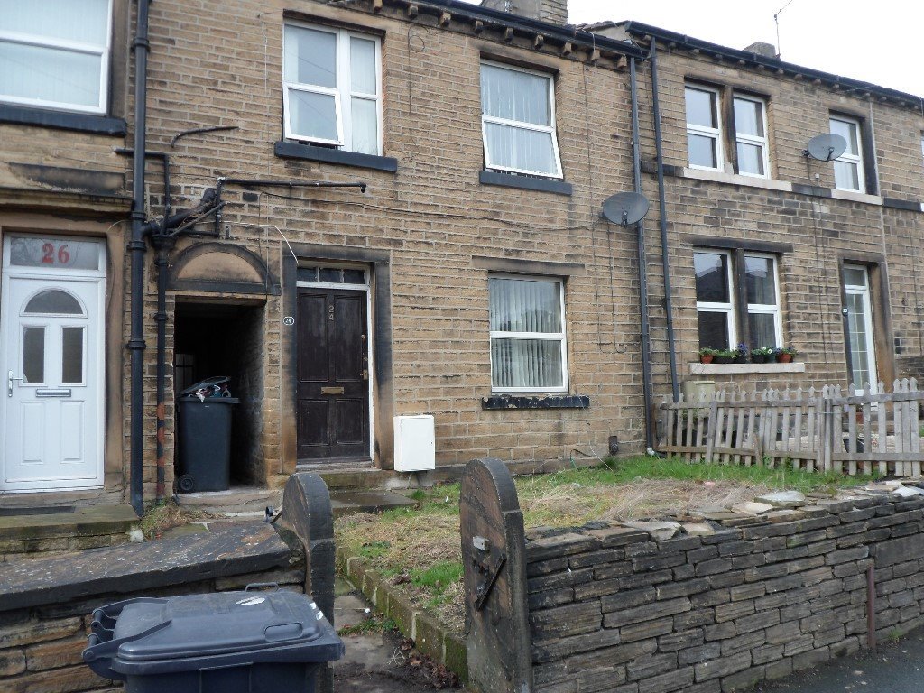 1 BEDROOM FLAT, MARSH, HUDDERSFIELD in Huddersfield, West Yorkshire