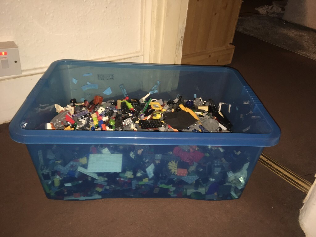 Large plastic storage box of Assorted Lego, Minifigures and Bionicle