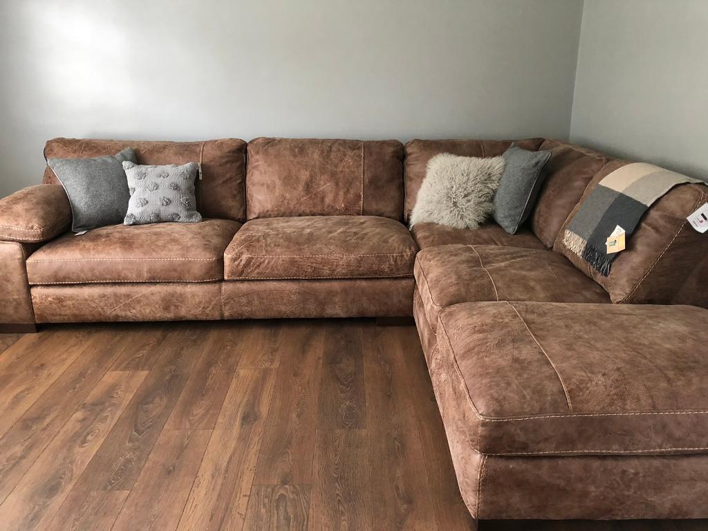 Large Leather Corner Sofa in Dunfermline, Fife Gumtree