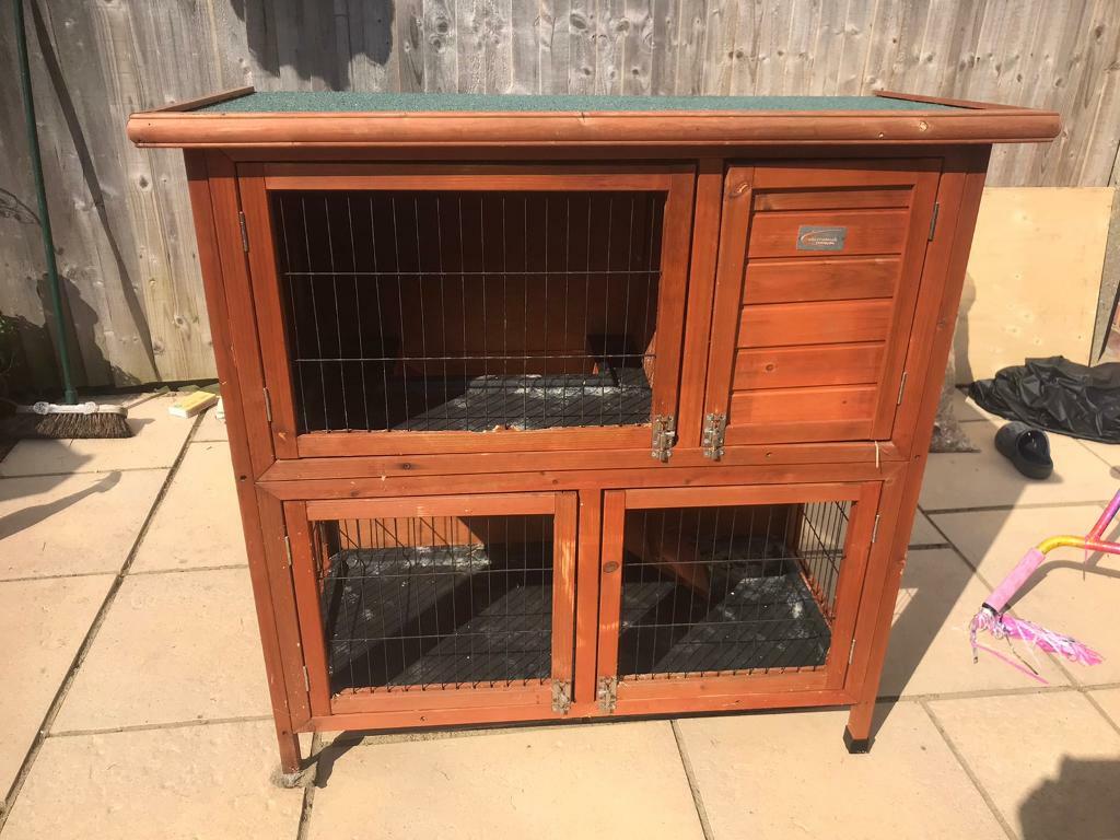 Rabbit / guinea pig Hutch with thermal waterproof Cover in Headley