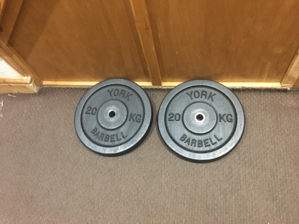 2x 20kg York cast iron Weights Plates. •Can Deliver• in Great Barr