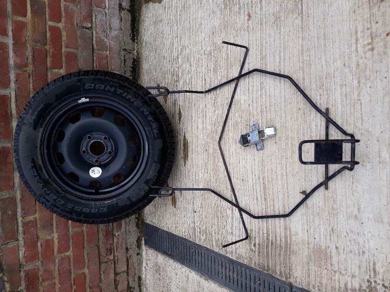 Dacia Duster spare wheel