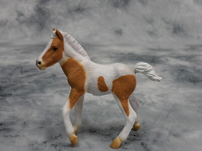 CollectA NIP * Dartmoor Hill Foal * 88735 Pinto Model Horse Figurine Toy Replica