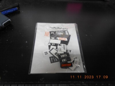 D' Hermes  Le Manifeste  entry Gift Chicago RARE