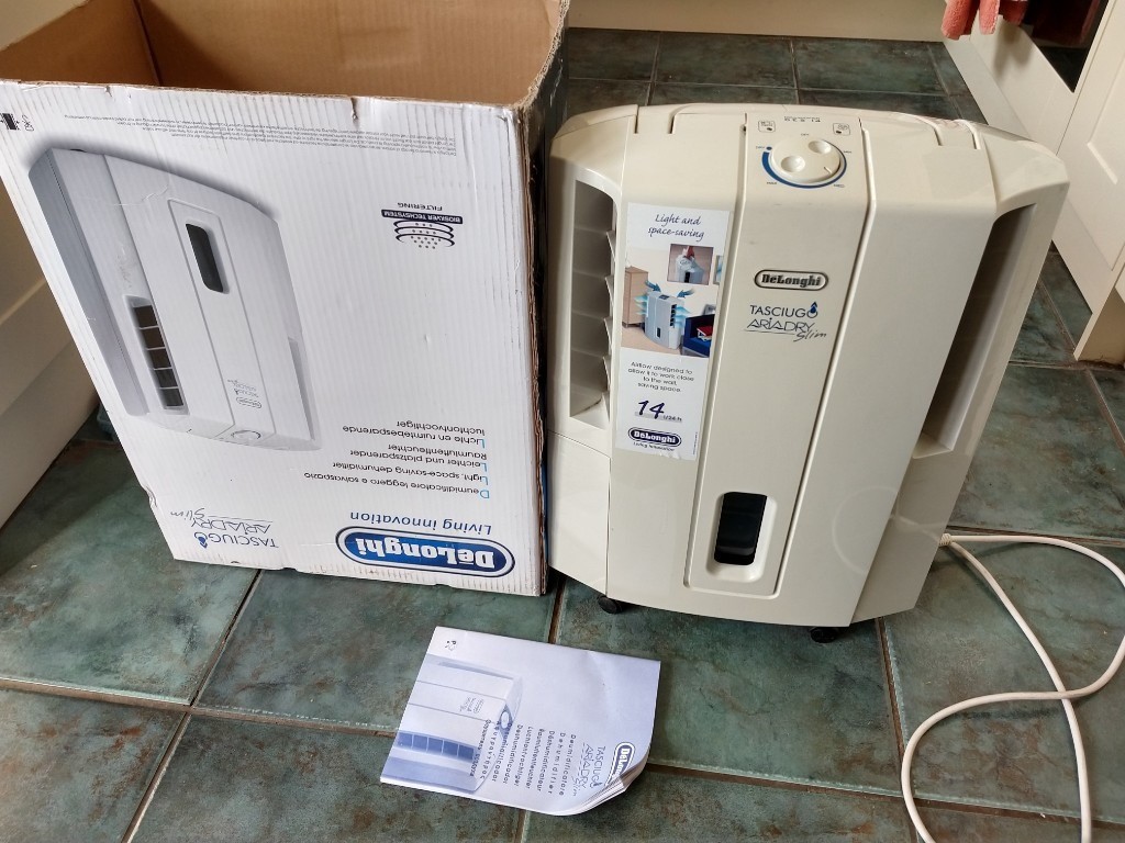DeLonghi dehumidifier in Whitley Bay, Tyne and Wear Gumtree