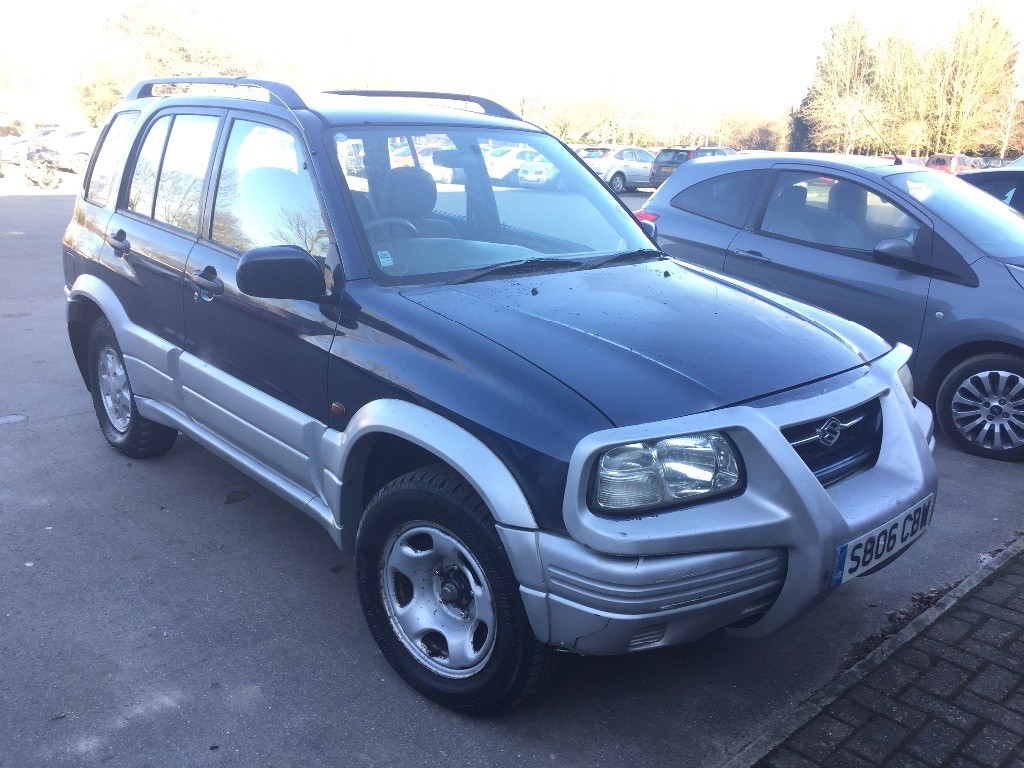 Suzuki Grand vitara 2.5v6 1998 (S) 4x4