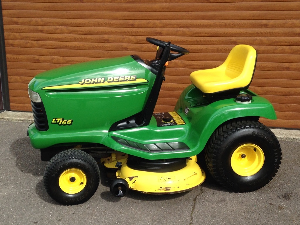 Tondeuse John Deere 166 : Tondeuse autoportée John Deere ltr-166 d ...