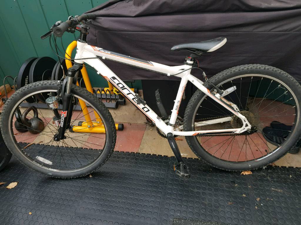 carrera valour white