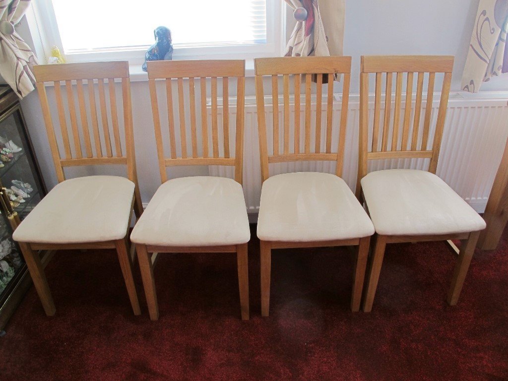 4 oak dining room chairs in Caerphilly Gumtree