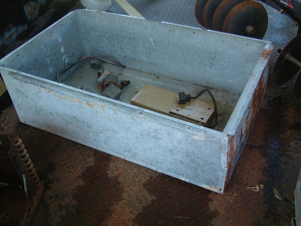 Original Vintage V 144 V 80 Coke Machine Vendo Drink Box Enclosure 41 X 22 X 12