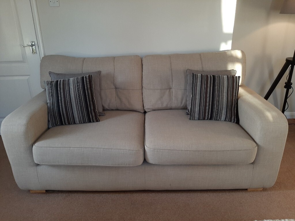 DFS fabric sofa free for collection. in Worcester, Worcestershire