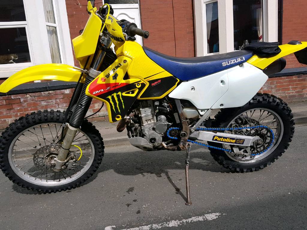 Suzuki drz 400e