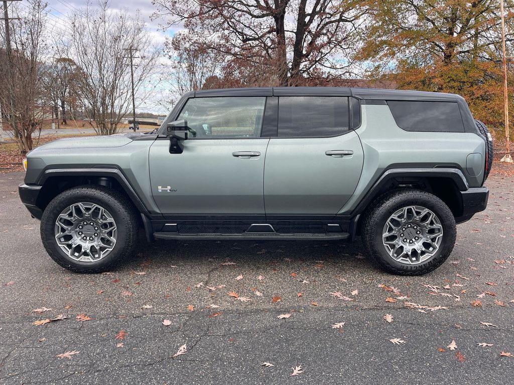 Owner 2024 GMC Hummer EV SUV