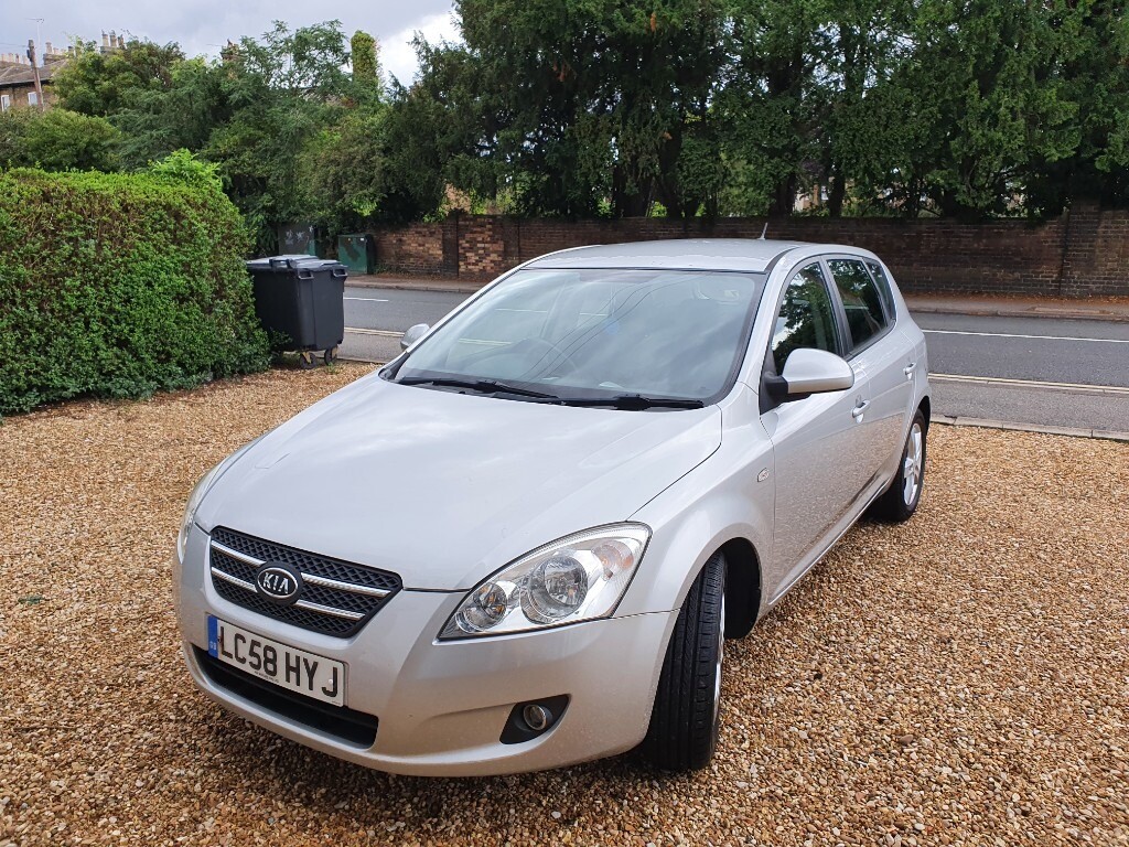 2008 Kia Ceed 16 Diesel The Underrated European Hatchback Review - hq5ds6c