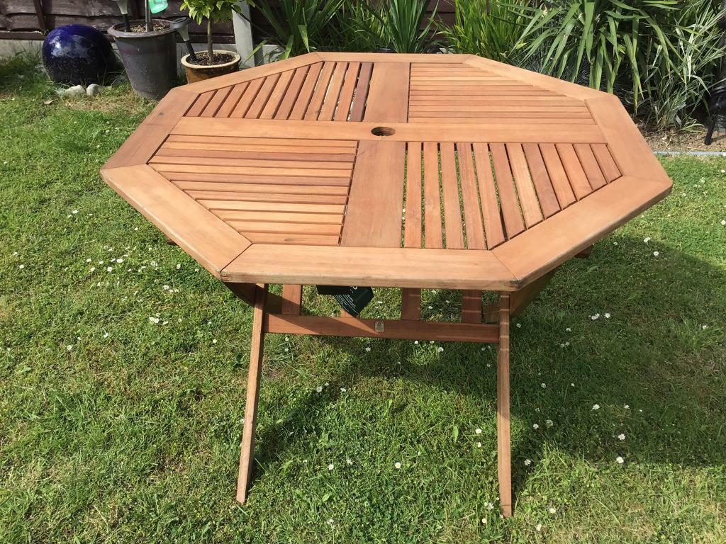 Hard wood hexagonal outdoor dining table | in Norwich, Norfolk | Gumtree