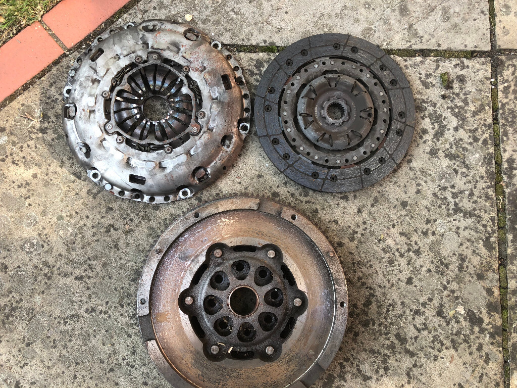 jaguar x type diesel duel mass flywheel in Frenchay, Bristol Gumtree